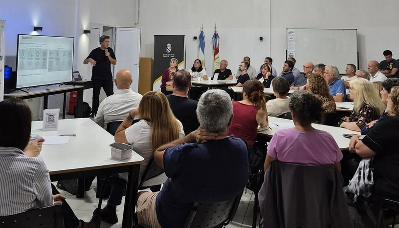“Construyendo diálogos en torno al plan urbano de Santo Tomé”